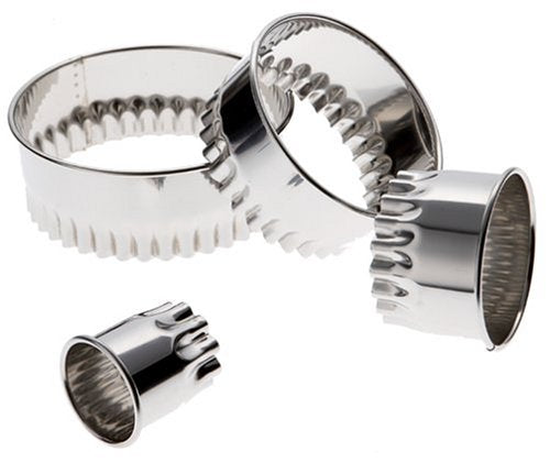 Ateco Fluted Edge Round Cutters in Graduated Sizes, Stainless Steel, 4 Pc Set