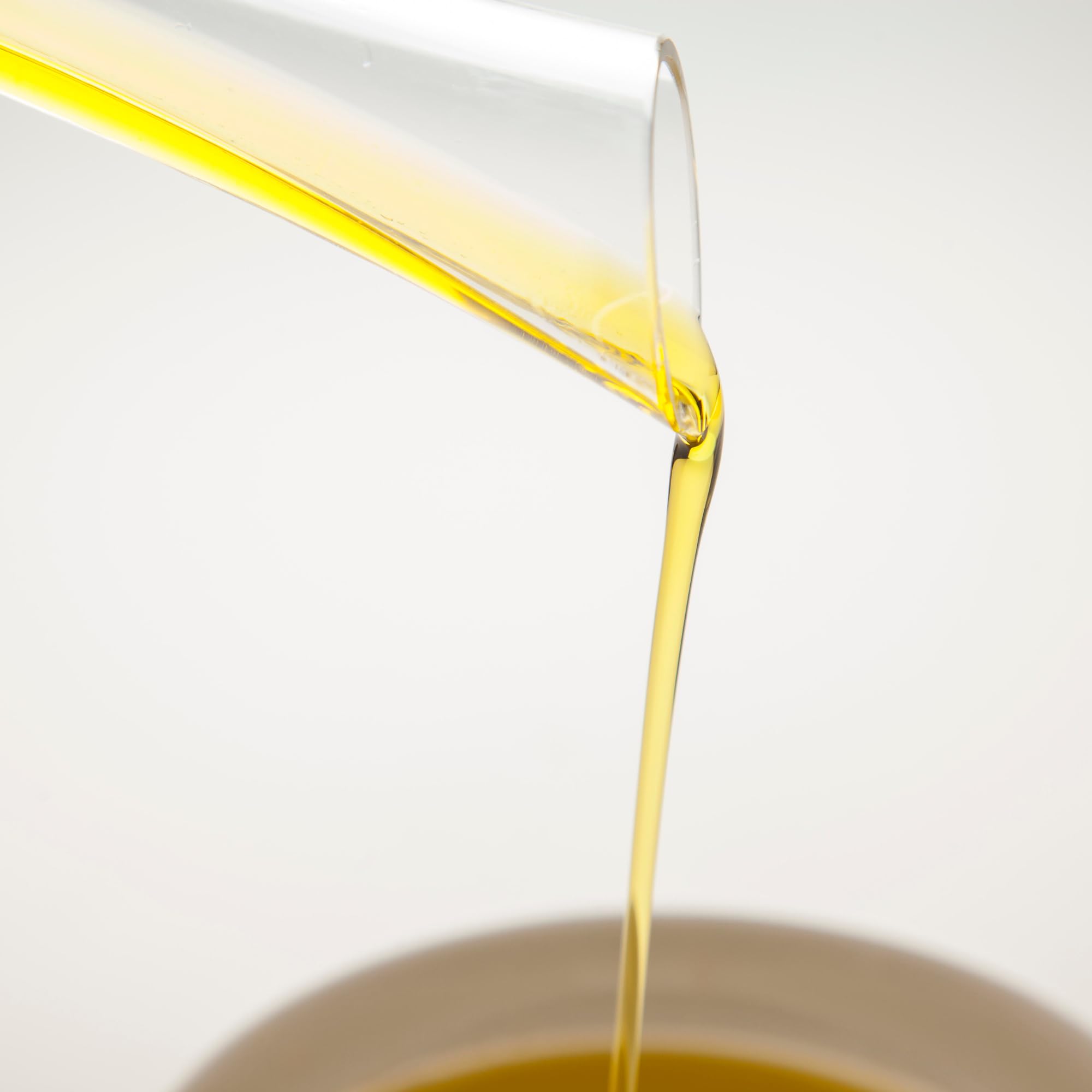 ZOE Extra Virgin Olive Oil 1L (33.8 fl oz) | Freshly Harvested, First Cold-Pressed Spanish EVOO | High Polyphenol, Hand-Selected Olives from Spain | Fruity Flavor, Rich Aroma | BPA-Free Tin