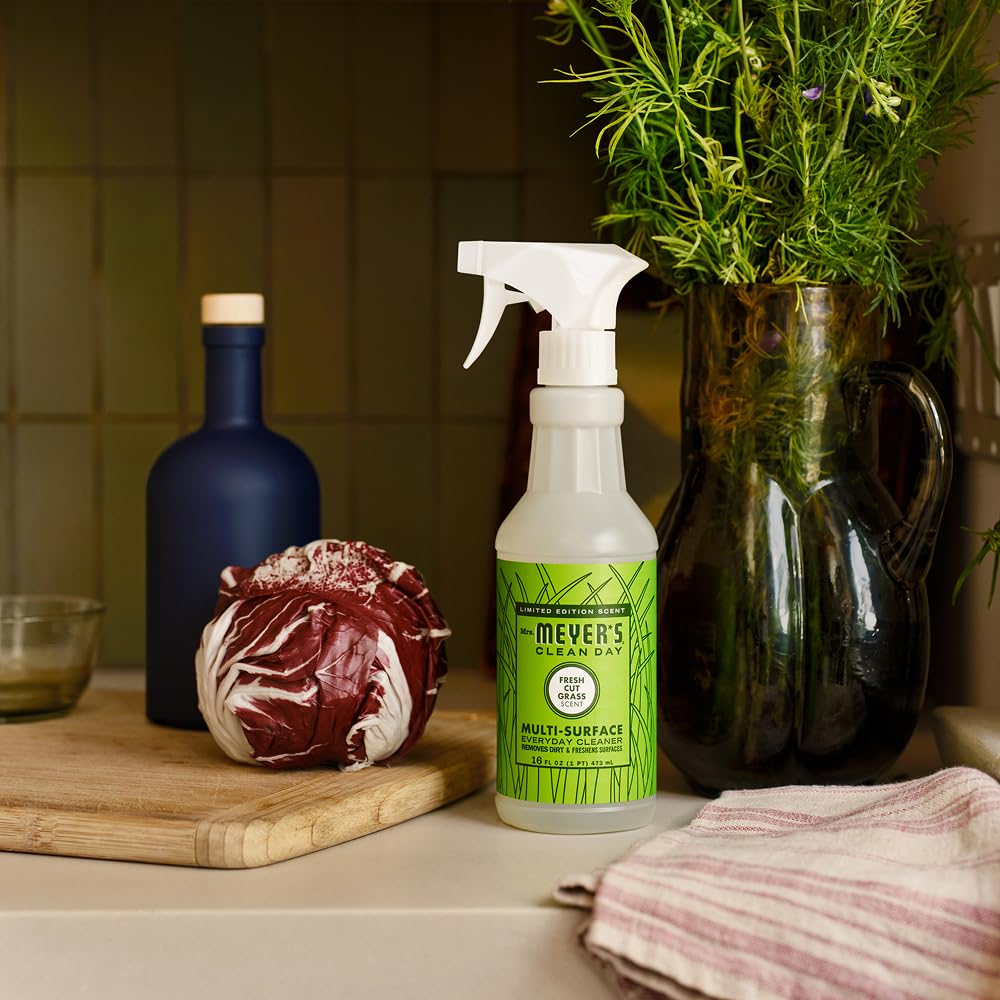 MRS. MEYER'S CLEAN DAY Multi-Surface Everyday Cleaner, Fresh Cut Grass Scent, 16 Fl Oz Bottle