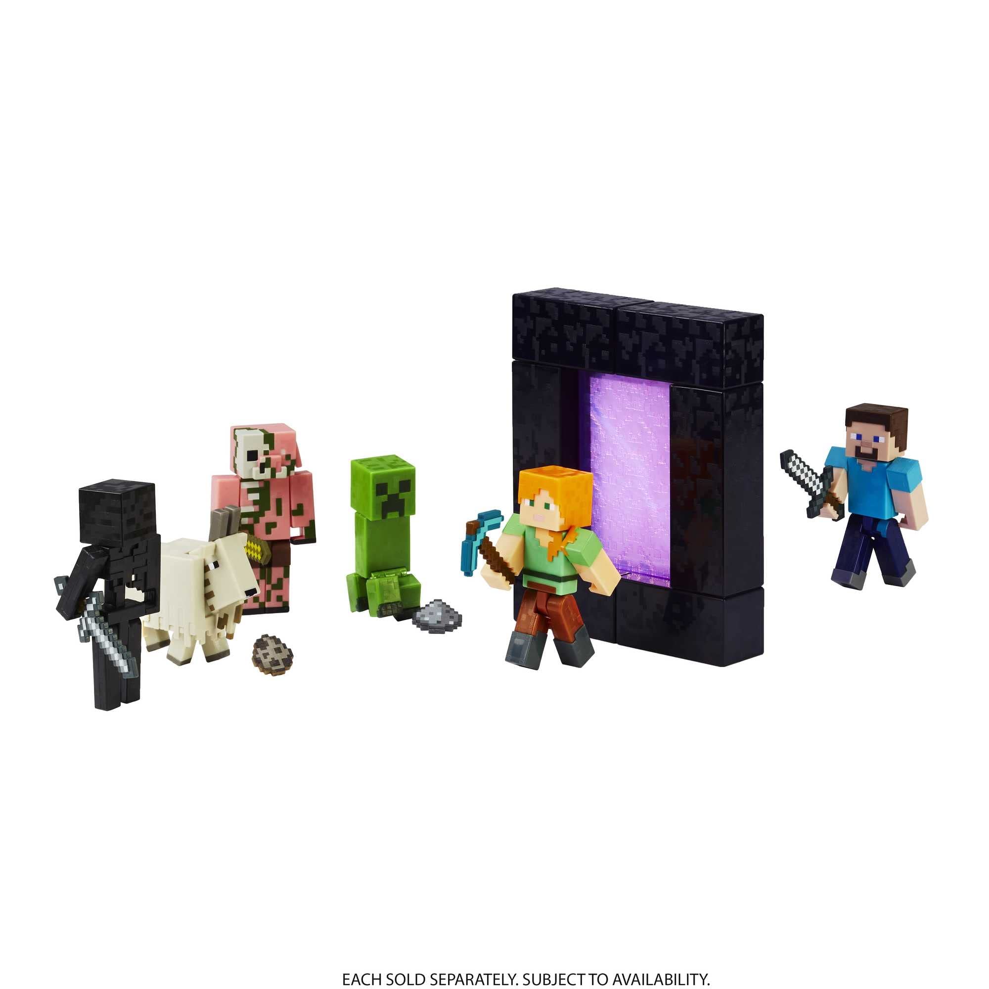 Minecraft Creeper Action Figure, 3.25-in, with 1 Build-a-Portal Piece & 1 Accessory, Building Toy Inspired by Video Game, Collectible Gift for Fans & Kids Ages 6 Years & Older