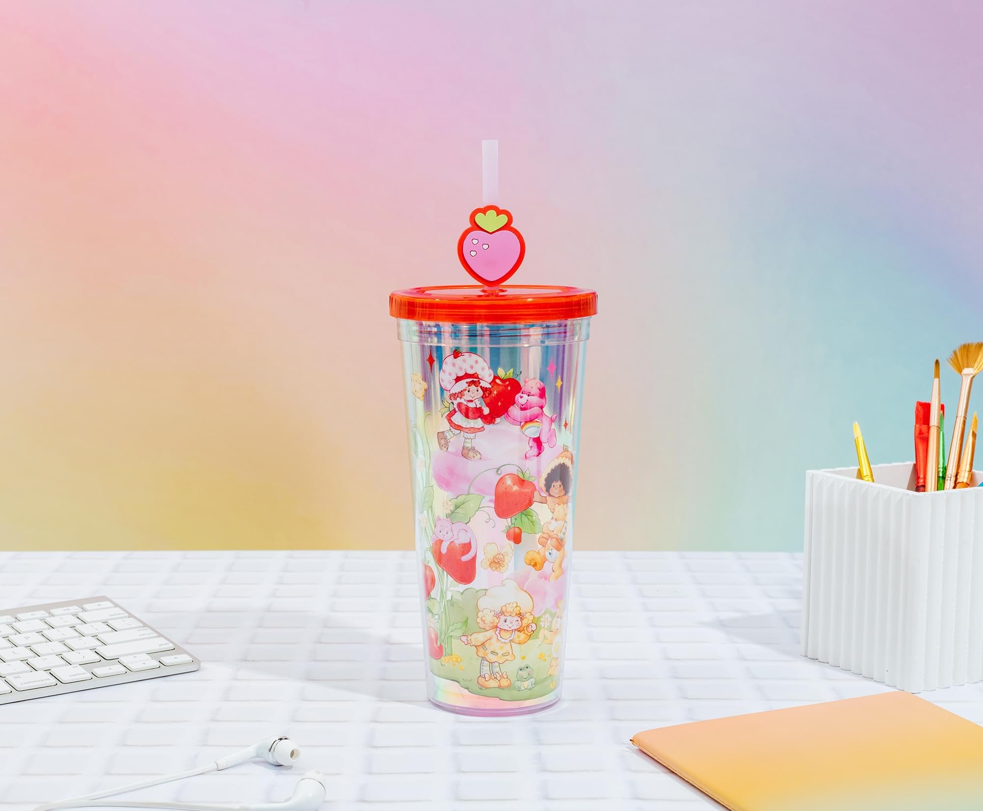 Silver Buffalo Care Bears and Strawberry Shortcake Featuring Cheer, Funshine, Friend, Orange Blossom, and Lemon Meringue Iridescent Plastic Cold Cup with Lid and Topper Straw, 24 Ounces