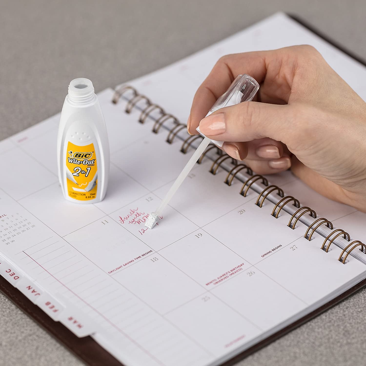 BIC 15ml Bottle Wite-Out 2 in 1 Correction Fluid (BICWOPFP11),White
