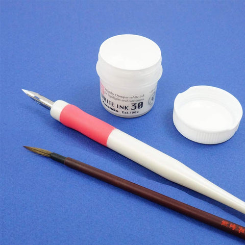Kuretake ZIG Cartoonist White Ink 30ml, for dip Pen, Brush, Drawing, Calligraphy, Illustration, Lettering, for Professional, Artists, Manga, Made in Japan
