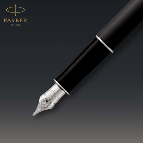 PARKER Sonnet Fountain Pen, Matte Black Lacquer with Palladium Trim, Medium Nib (1931522)