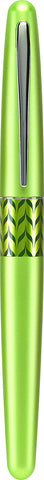 PILOT MR Retro Pop Collection Fountain Pen in Gift Box, Green Barrel with Marble Accent, Medium Point Stainless Steel Nib, Refillable Black Ink (91441)