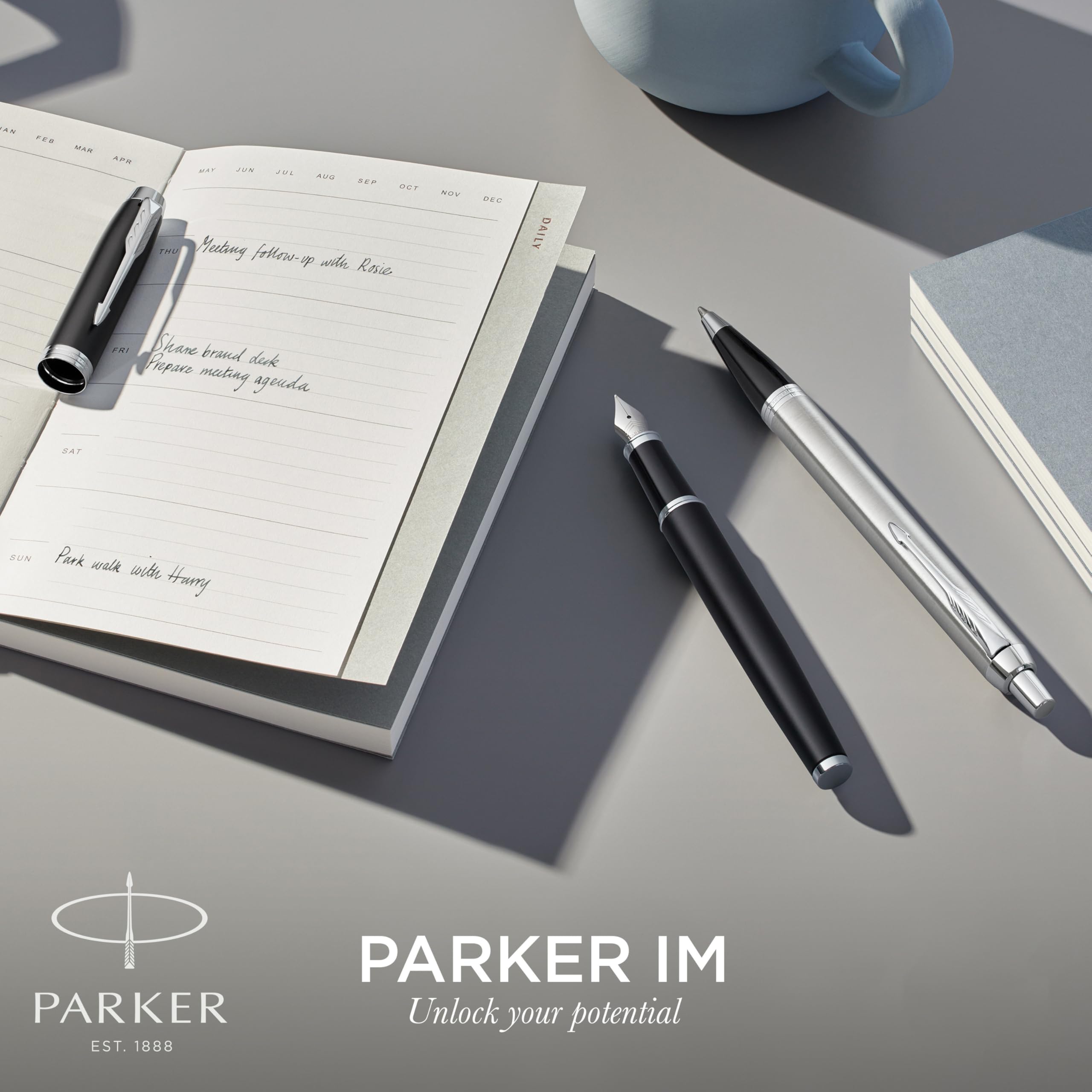 Parker IM Rollerball Pen, Fine Point, Matte Black with Black Trim, Black Ink Refill, Gift Box – Modern Design, Smooth Writing