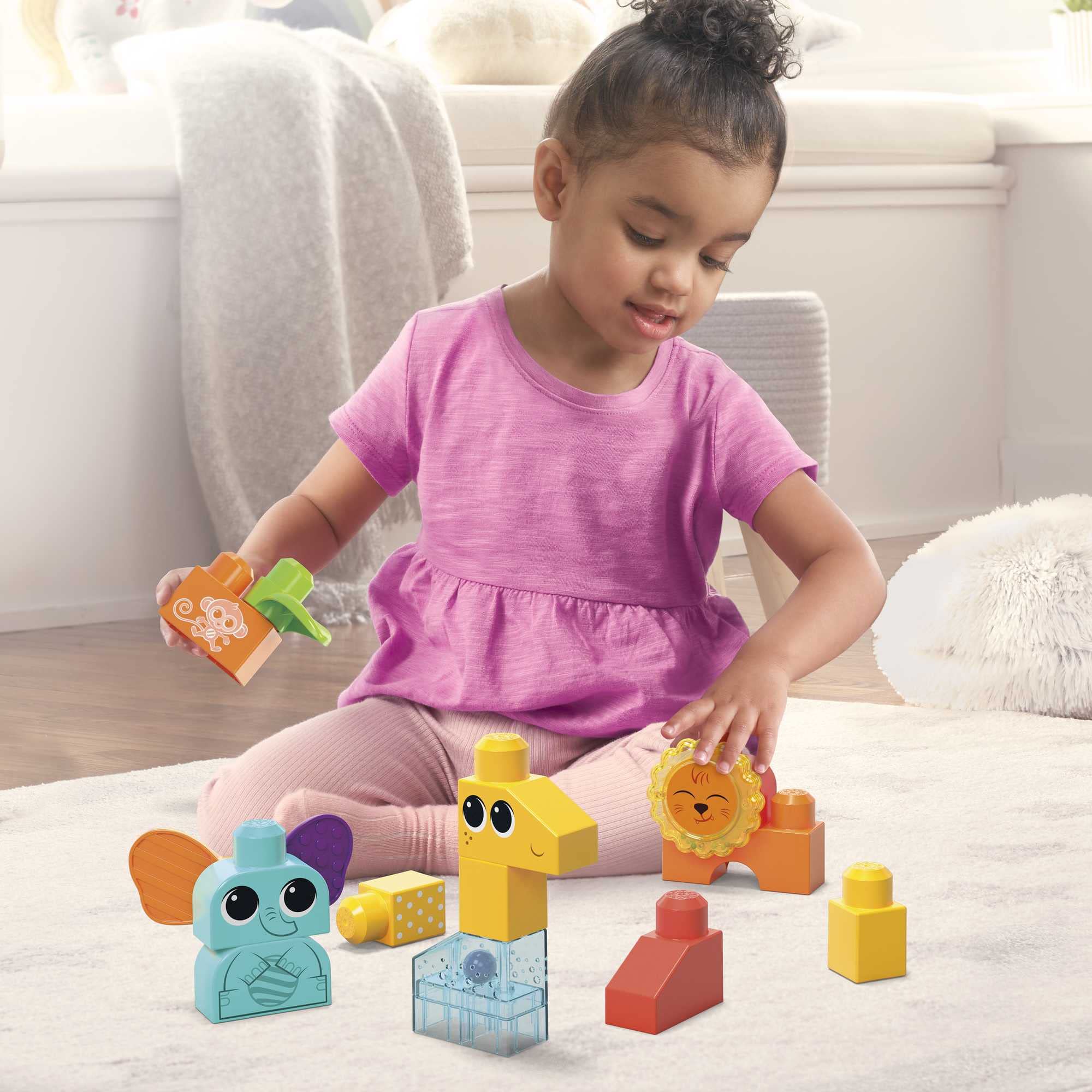 MEGA BLOKS Fisher-Price Toddler Building Blocks Toy Set, Rock ‘n Rattle Safari with 15 Pieces, 3 Buildable Animals, Ages 1+ Years