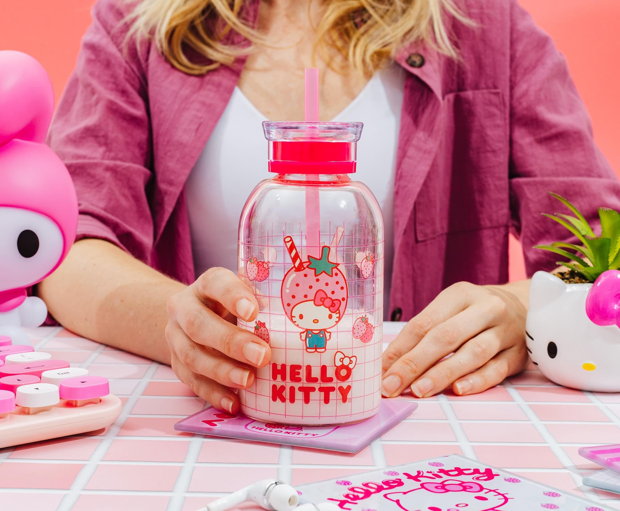 Silver Buffalo Sanrio Hello Kitty Strawberry Milk Grid Glass Milk Bottle with Straw, 15 Ounces