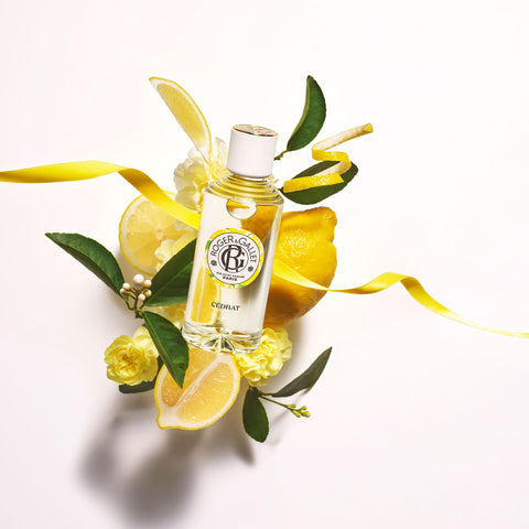 ROGER & GALLET Wellbeing Fragrant Water Spray – Light Eau Fraîche Body Mist with Natural Origin Ingredients, Refreshing Everyday Fragrance for Women (Cédrat - Citron | 3.3 Oz.)