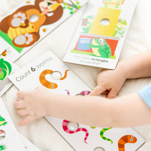Melissa & Doug Poke-a-Dot! Numbers, Shapes & Colors Jumbo Learning Cards, 13 Double Sided Interactive Flash Cards, Educational Activities for Toddlers & Preschoolers, Ages 1+