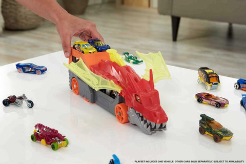 Hot Wheels City Toy Car Track Set, Dragon Launch Transporter & 1:64 Scale Car, Launch Vehicles from Creature's Mouth, Stores up to 5 Vehicles