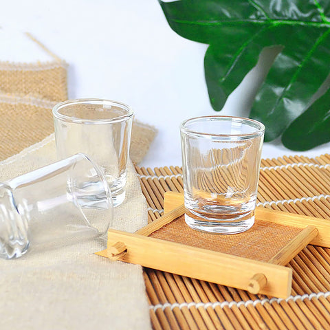 Aoeoe 30 Pack Heavy Base Shot Glass Set, 1.5 oz Whiskey Shot Glasses, Clear Shot Glasses Bulk, Spirits cups, Round Espresso Shot Glass, Glass Cups for Vodka, Whiskey, Tequila, Espresso, Liquor