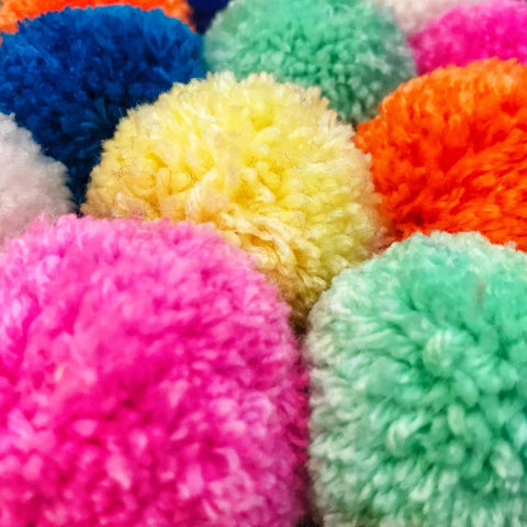 Essentials By Leisure Arts Yarn Pom Poms - Rown - 1" to 1.5" 20 Piece Pom Poms Arts and Crafts Gray Pompoms for Crafts Craft Puff Balls for Crafts