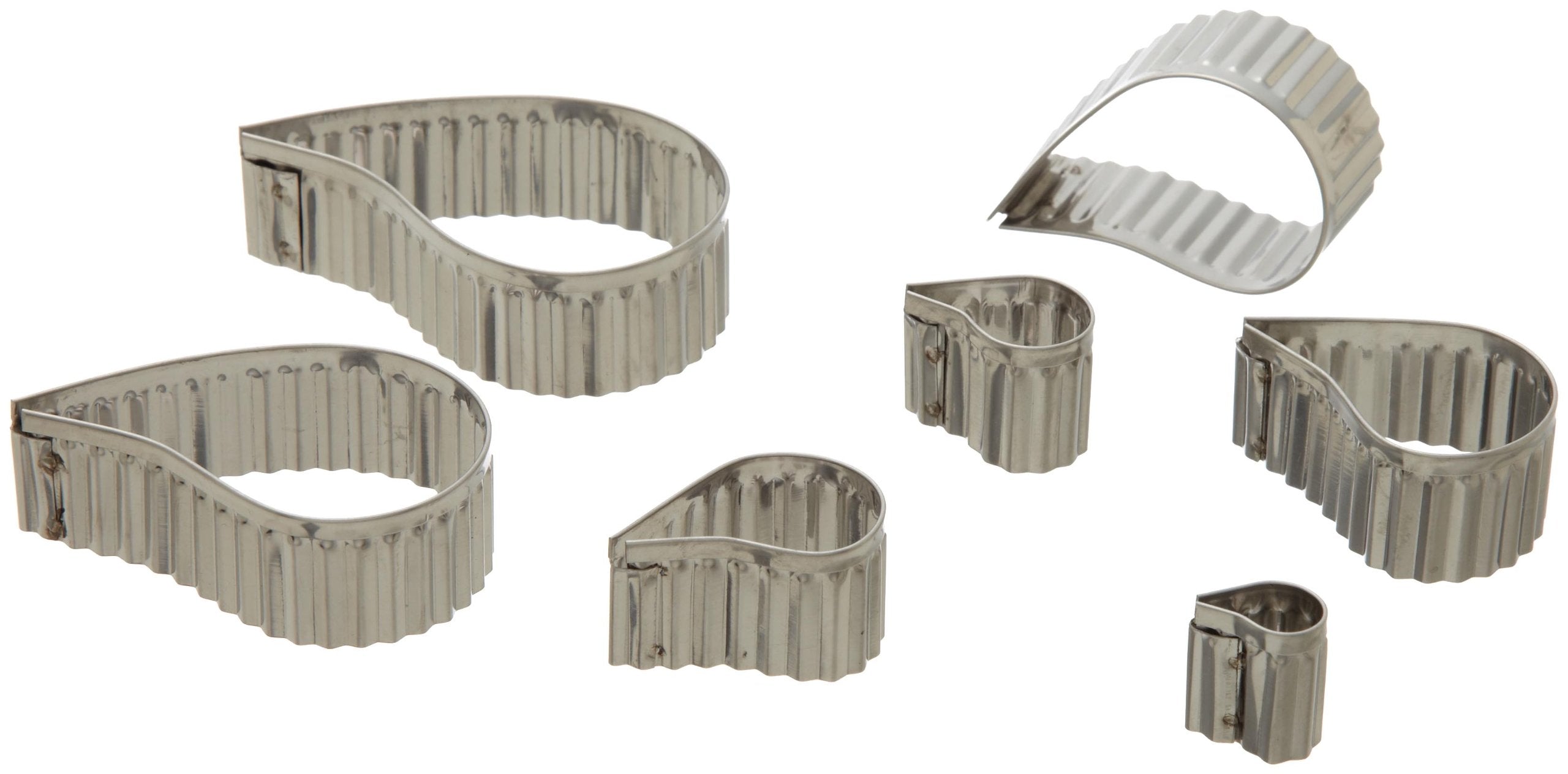 Ateco Fluted Edge Comma Cutters in Graduated Sizes, Stainless Steel, 7 Pc Set