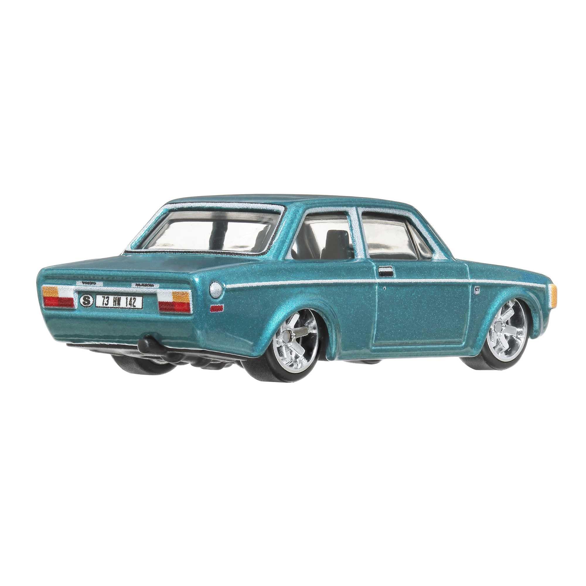 Hot Wheels Car Culture Circuit Legends Vehicles for 3 Kids Years Old & Up, 74 Volvo 142 Gl, Premium Collection of Car Culture 1:64 Scale Vehicles