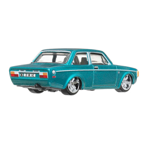 Hot Wheels Car Culture Circuit Legends Vehicles for 3 Kids Years Old & Up, 74 Volvo 142 Gl, Premium Collection of Car Culture 1:64 Scale Vehicles