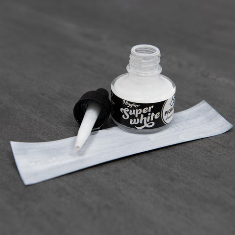Higgins Super White Pigmented Drawing Ink - for Artists and Students - 1 oz. Glass Bottle (HIG44100)