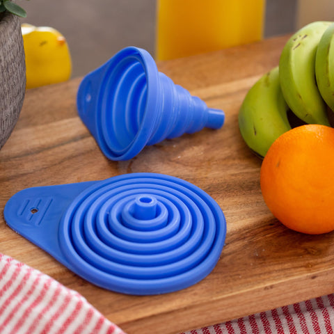 Chef Craft Select Plastic Collapsible Funnel, 3 inches in diameter, Blue