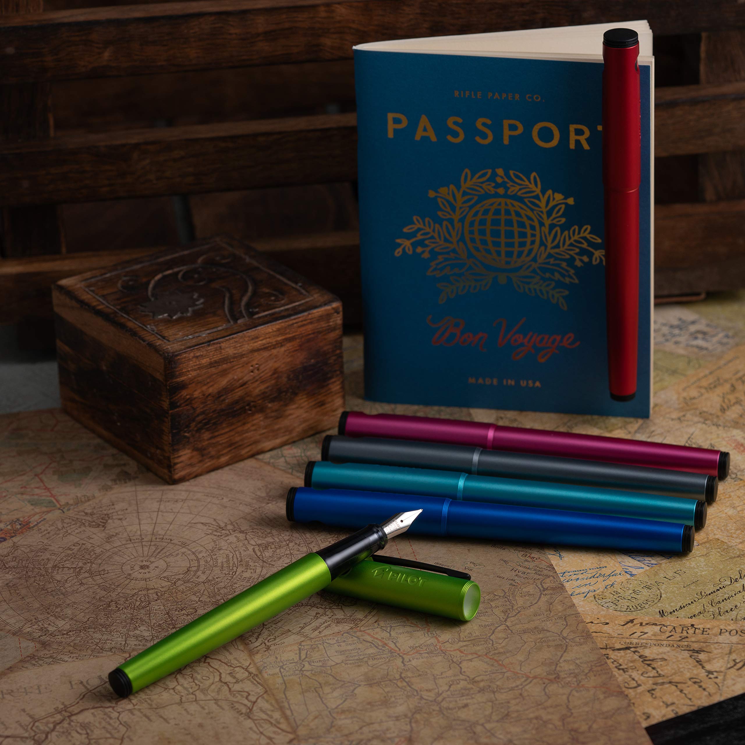 PILOT Explorer Lightweight Fountain Pen in Gift Box, Includes CON-B Converter; Lime Barrel, Fine Nib (12283)