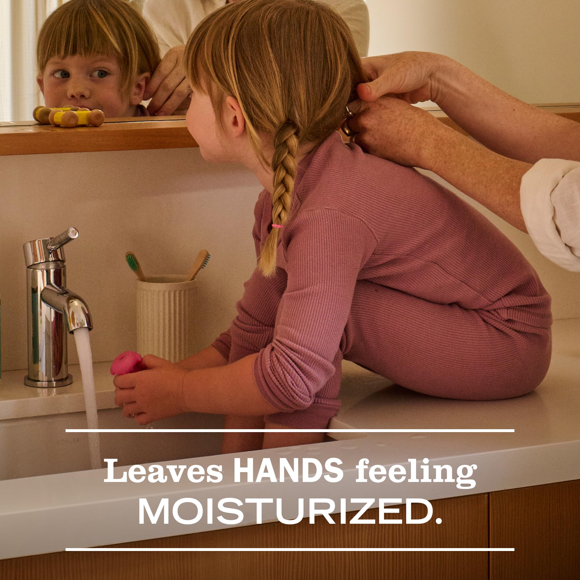 Mrs. Meyer's Clean Day Liquid Hand Soap, Cruelty Free and Biodegradable Formula, Apple Scent, 12.5 oz
