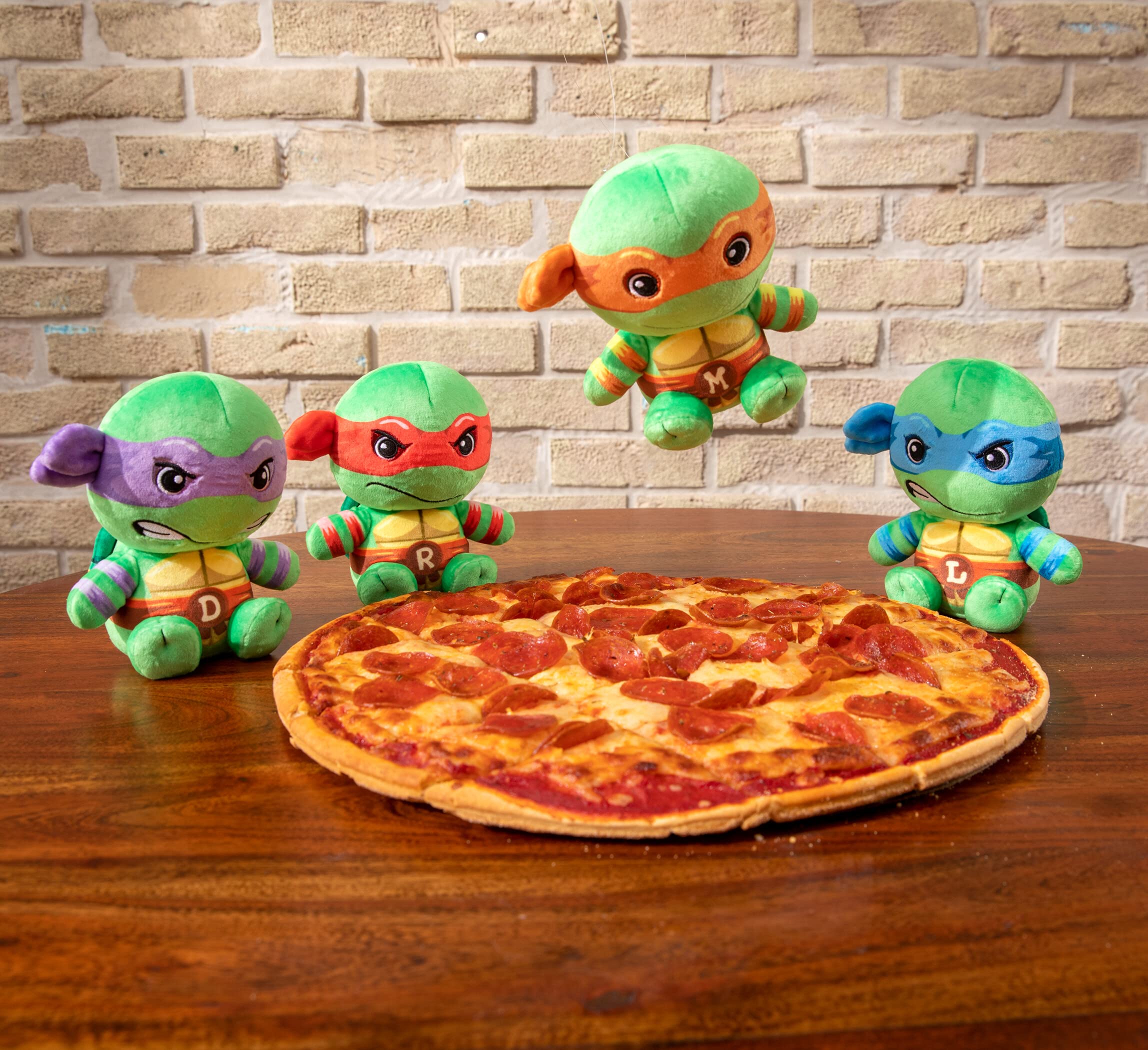 Club Mocchi-Mocchi- Teenage Mutant Ninja Turtles Plush - TMNT Michelangelo Plushie - Ninja Turtle Stuffed Animal Toys and Room Decor - Plush Collectible TMNT Figures - 6 inch