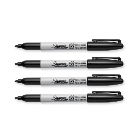 Sharpie Extreme Permanent Markers, Fine Point, Black, 4 Count - Fade Resistant Against Both Wet and Dry Outdoor Elements