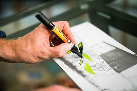 Molotow ONE4ALL Acrylic Twin Pump Marker, 1.5mm and 4mm Nibs, Lobster, 1 Each (227.424)