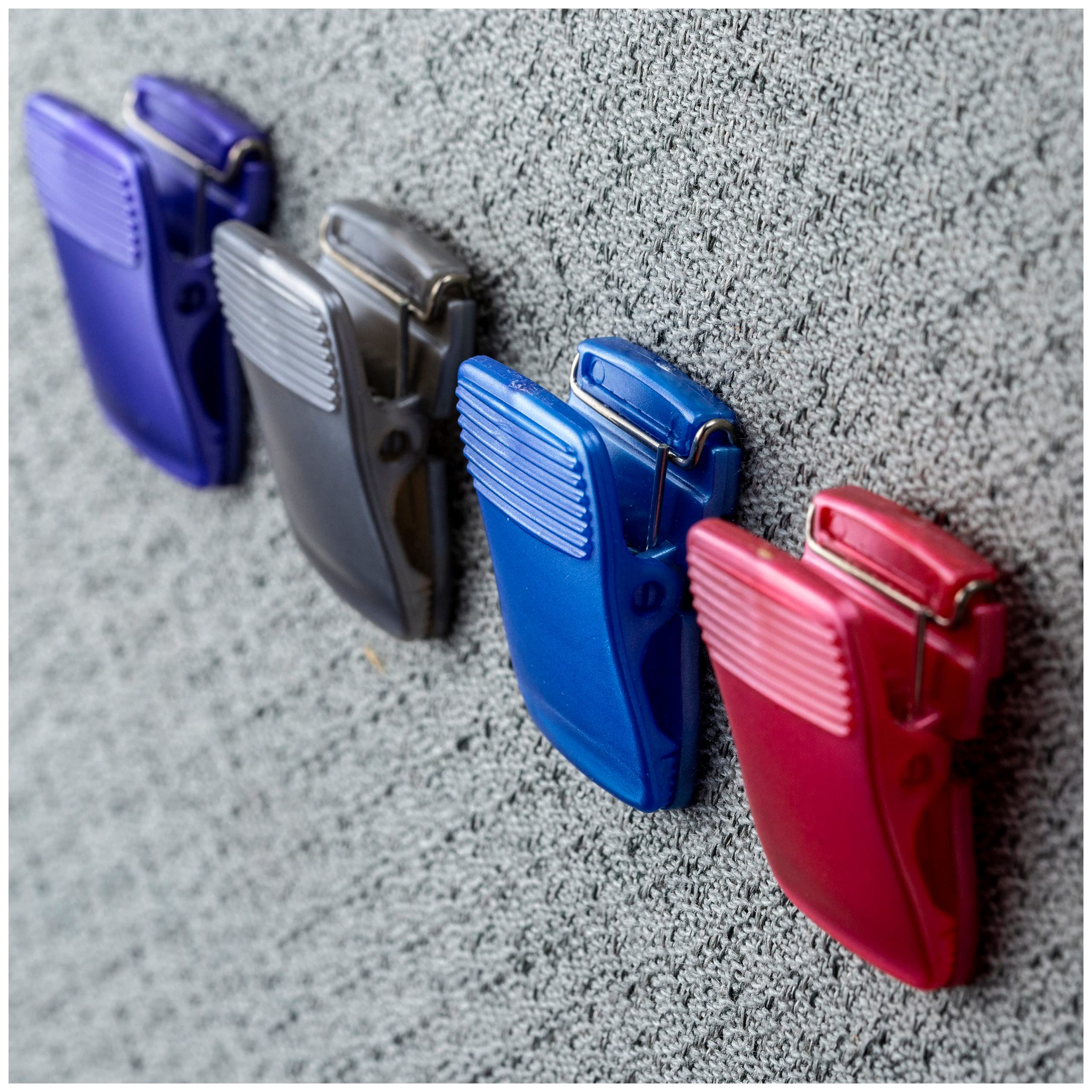 Officemate Cubicle Clips, Metallic, Box Of 24