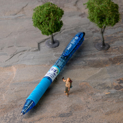PILOT B2P - Bottle to Pen Refillable & Retractable Ball Point Pen Made From Recycled Bottles, Medium Point, Black Ink, 2-Pack (32805)