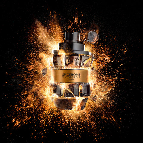 Viktor&Rolf - Spicebomb Extreme Eau de Parfum - Woody & Spicy - Cologne for Men - With Notes of Amber & Vanilla - 1.7 Fl Oz