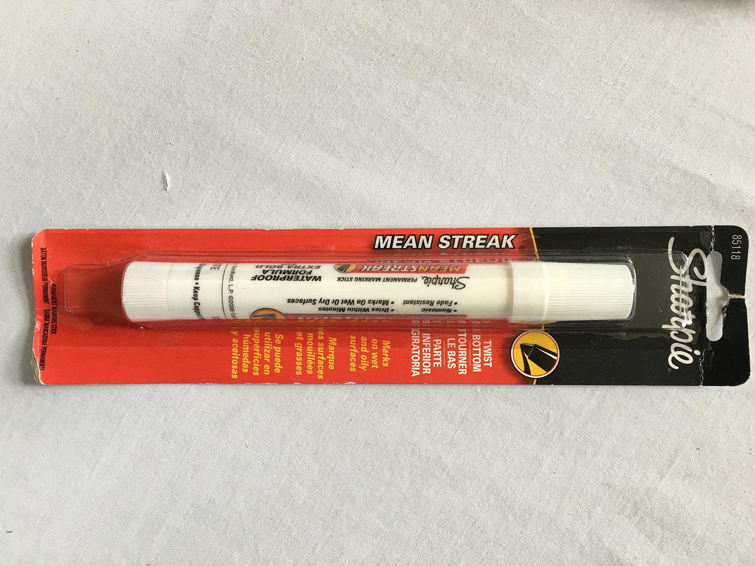 Sharpie 85118-PP Bold White Permanent Marker, 6 Pack, Dries in Minutes